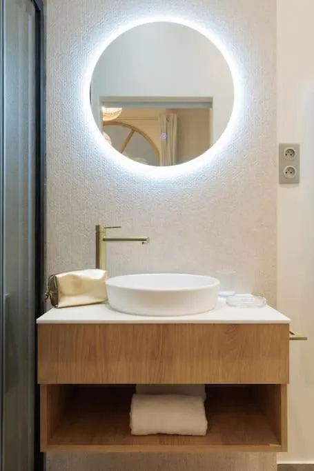 Апартаменты New Luxury And Cozy - Notre Dame